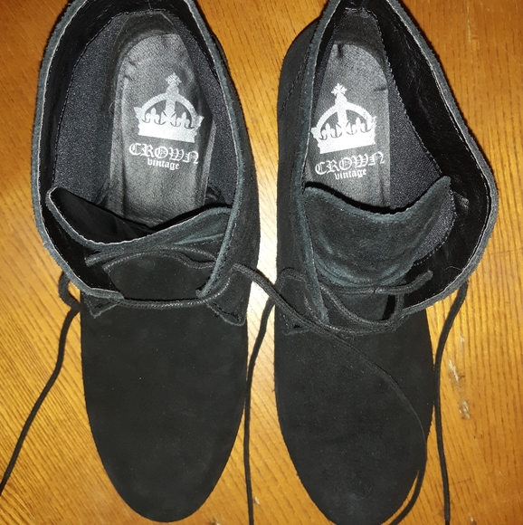 SALE‼️🥰🥾Beautiful Suede Booties!🎈 - Picture 4 of 12